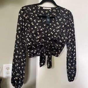 Abercrombie & Fitch | Silk Front Tie Cropped